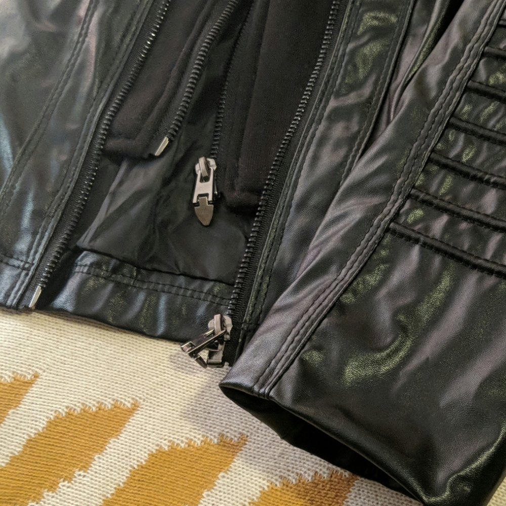 Faux leather jacket - ADJUSTABLE SIZE! - NWOT - Picture 6 of 8